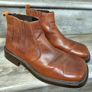Men's Rich Chesnut Leather Chelsea Boots Vintage Kenneth Cole Square Toe Size 10